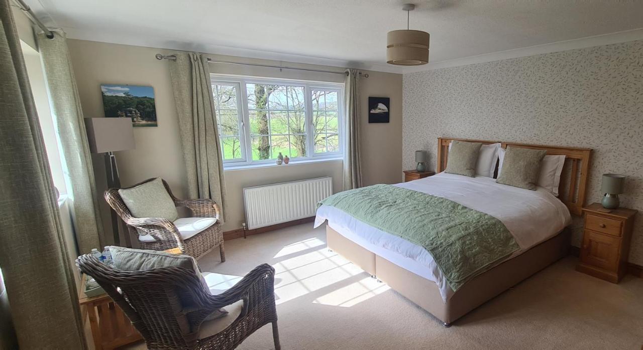 Ha'Penny Acre Bed & Breakfast Sherfield English Eksteriør bilde