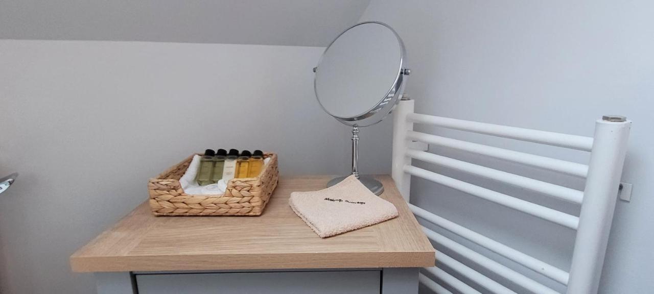 Ha'Penny Acre Bed & Breakfast Sherfield English Eksteriør bilde