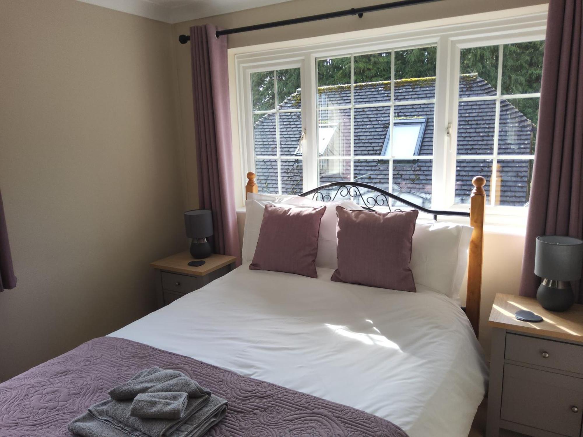 Ha'Penny Acre Bed & Breakfast Sherfield English Eksteriør bilde