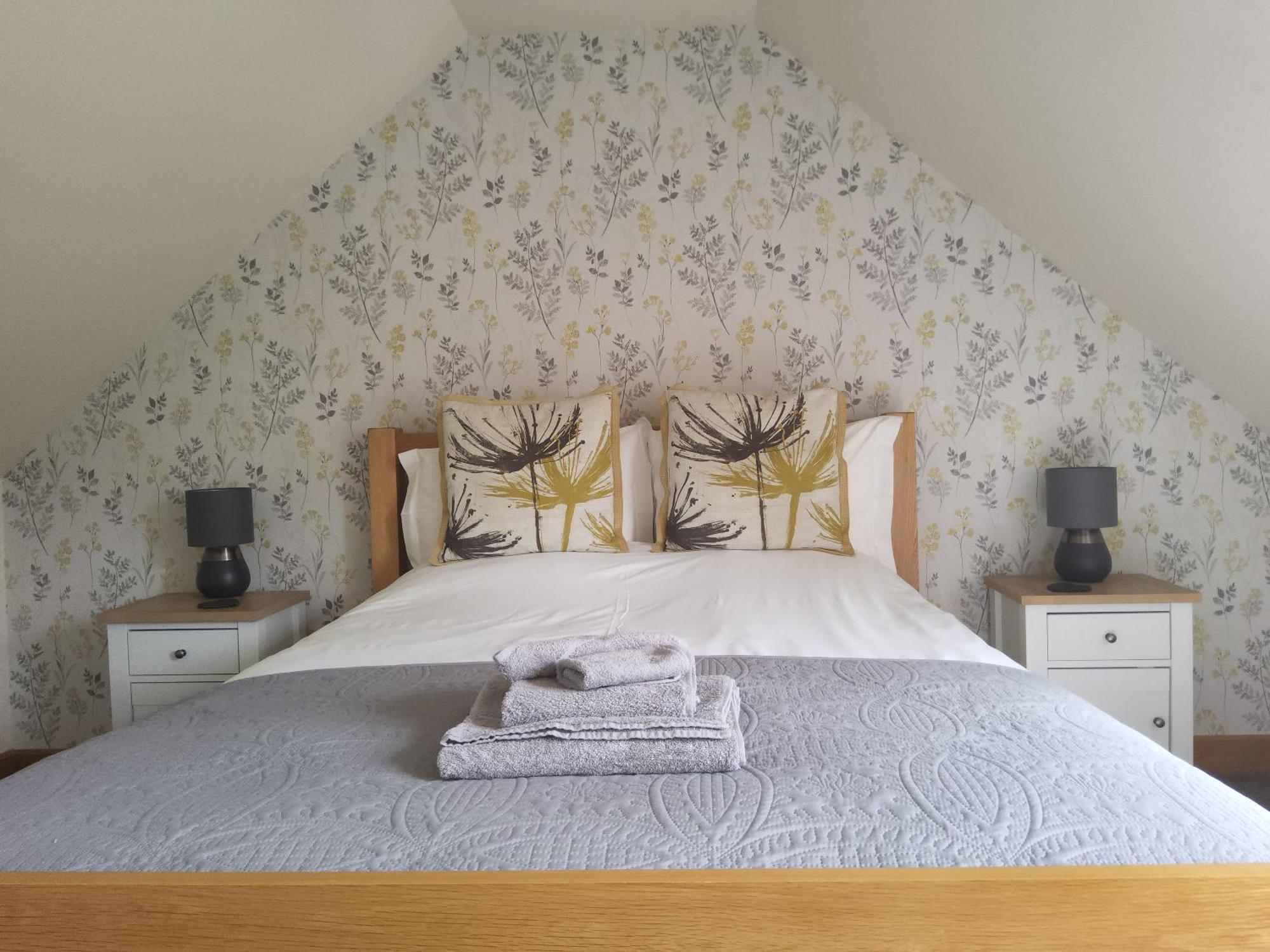 Ha'Penny Acre Bed & Breakfast Sherfield English Eksteriør bilde
