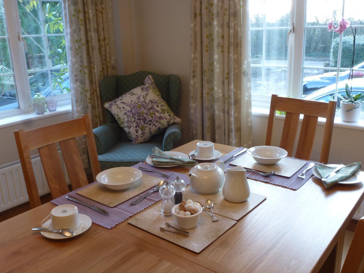 Ha'Penny Acre Bed & Breakfast Sherfield English Eksteriør bilde